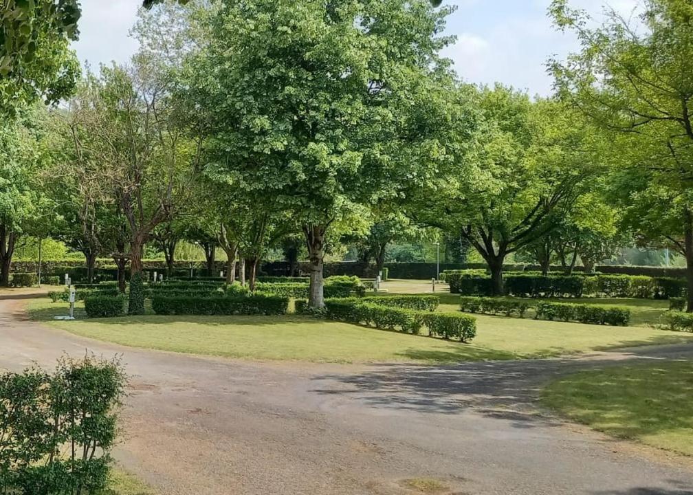 Camping De Rouergue Villefranche-de-Rouergue Kültér fotó