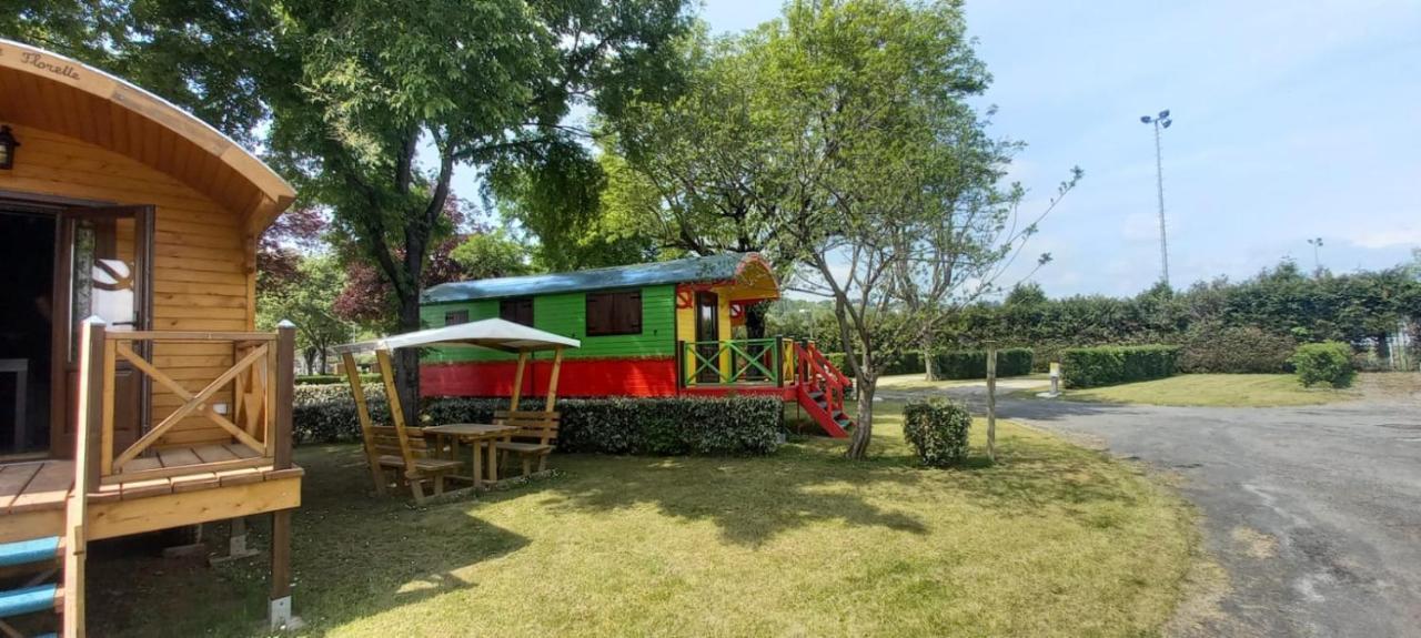 Camping De Rouergue Villefranche-de-Rouergue Kültér fotó