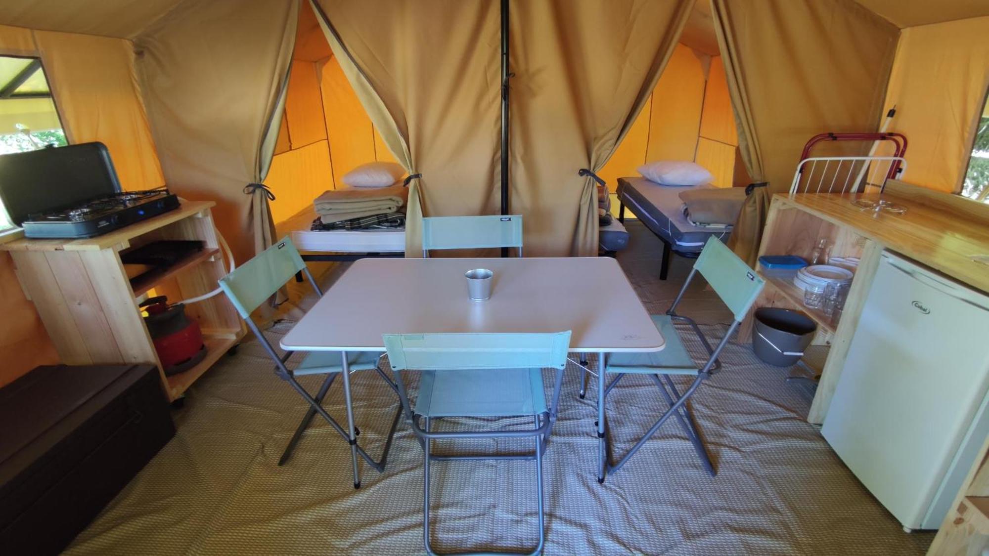Camping De Rouergue Villefranche-de-Rouergue Kültér fotó